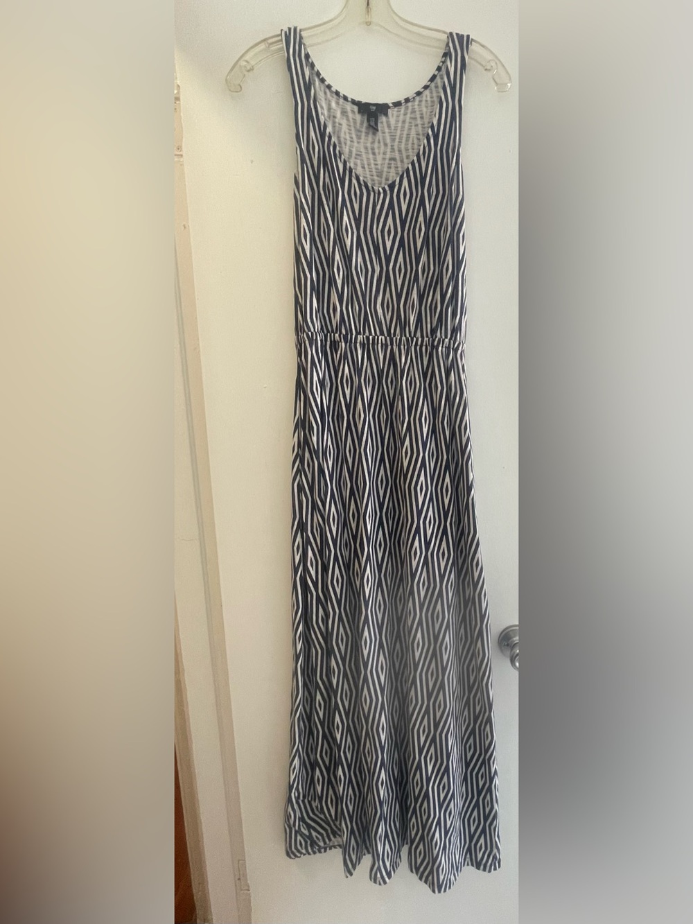GAP Blue and White Geometric Scoop-Neck Maxi Dress
